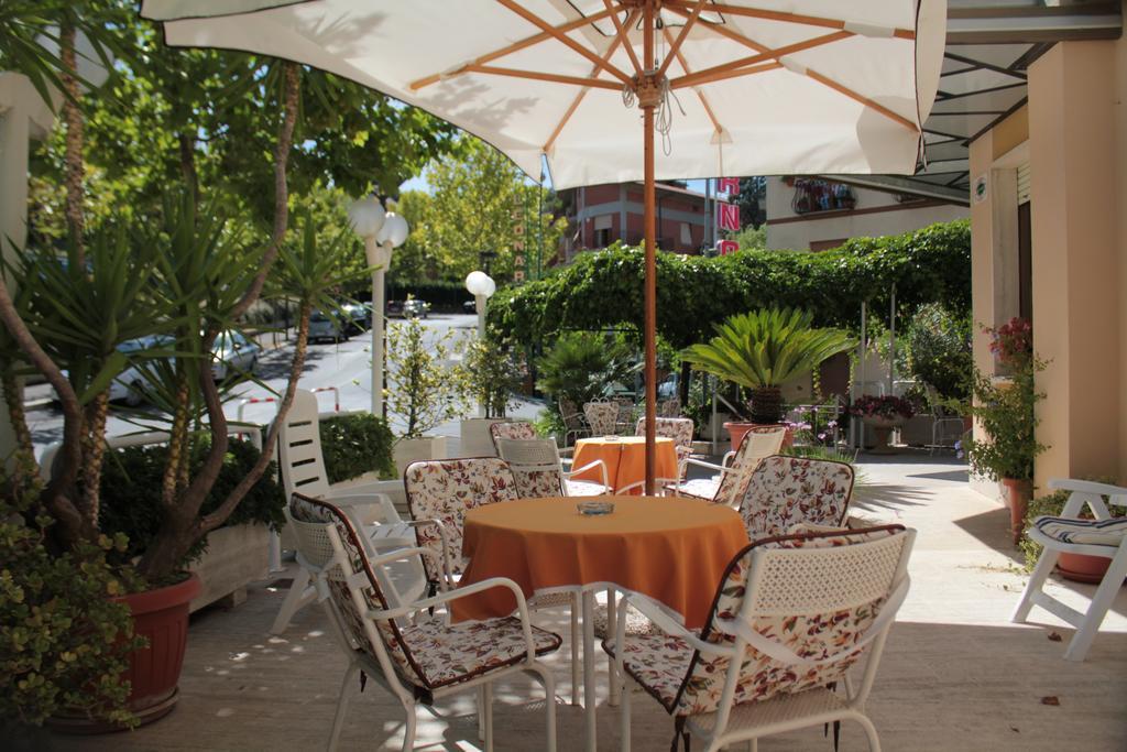 Hotel Saturno Chianciano Terme Exterior photo