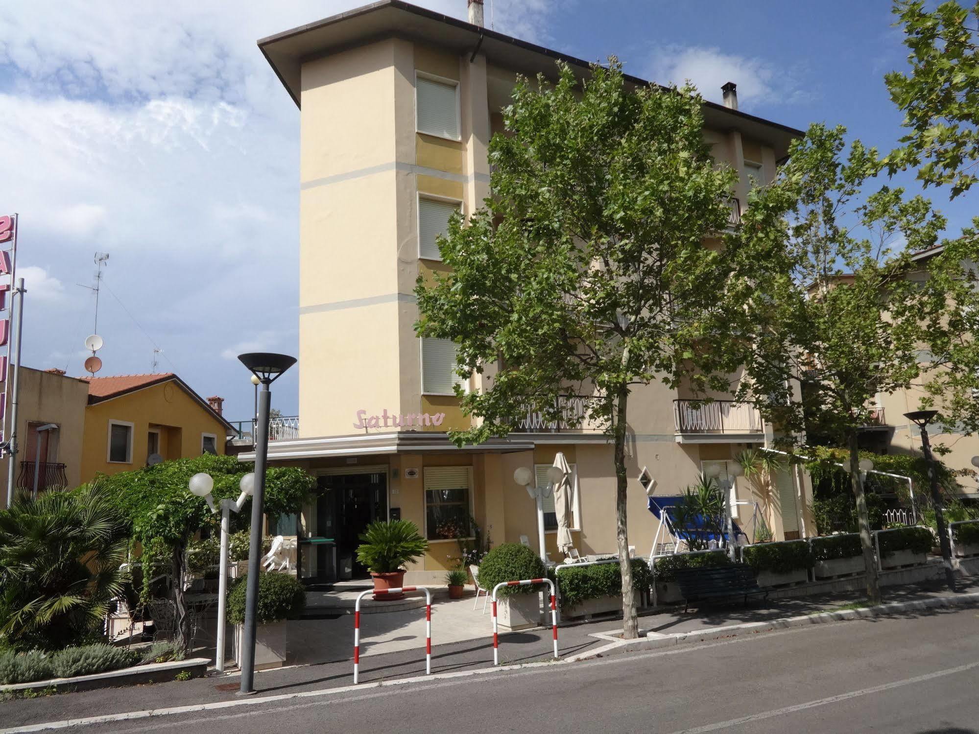 Hotel Saturno Chianciano Terme Exterior photo
