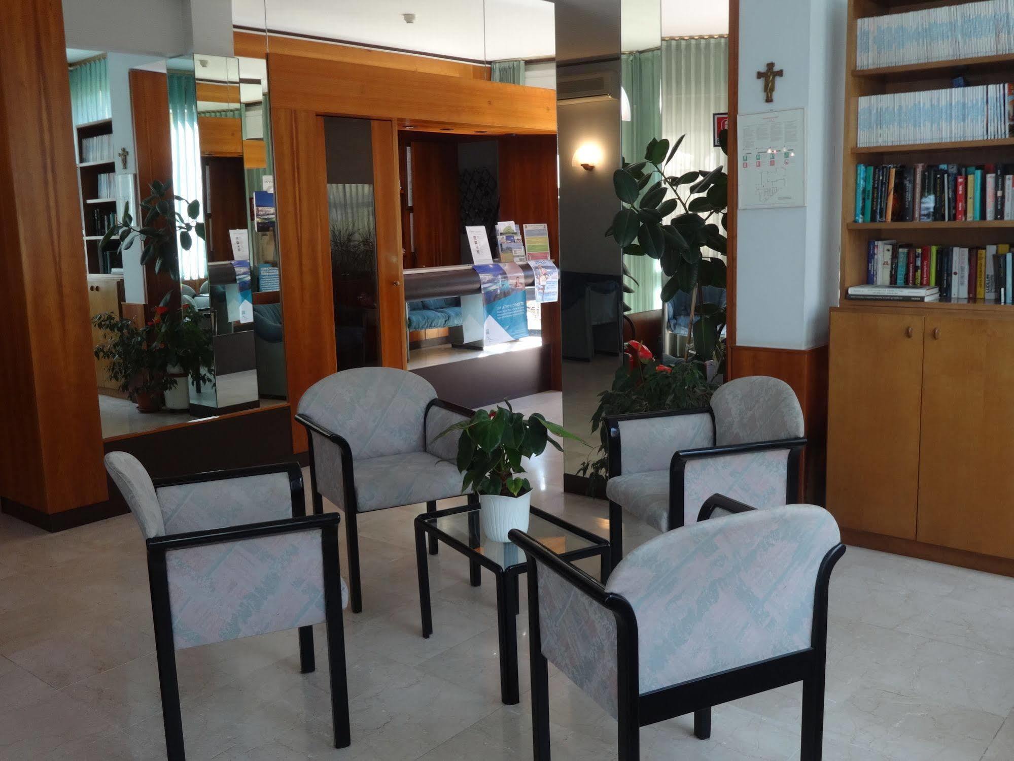 Hotel Saturno Chianciano Terme Exterior photo