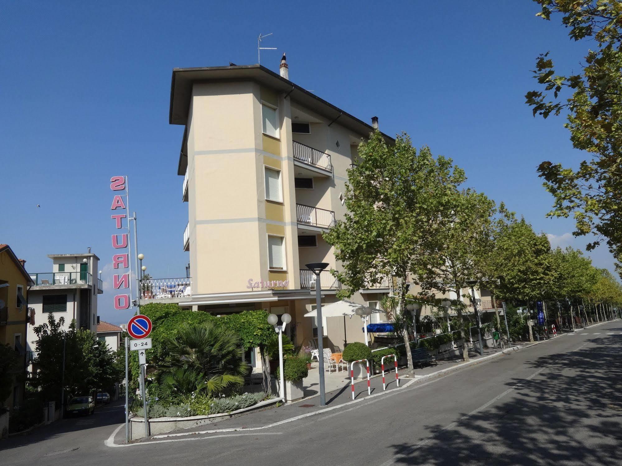 Hotel Saturno Chianciano Terme Exterior photo